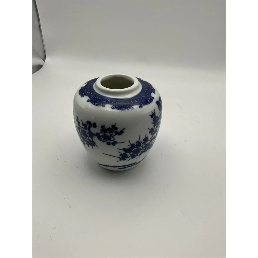 Blue White Porcelain Ginger Jar Vase Cherry Blossom Floral Asian Decor 4